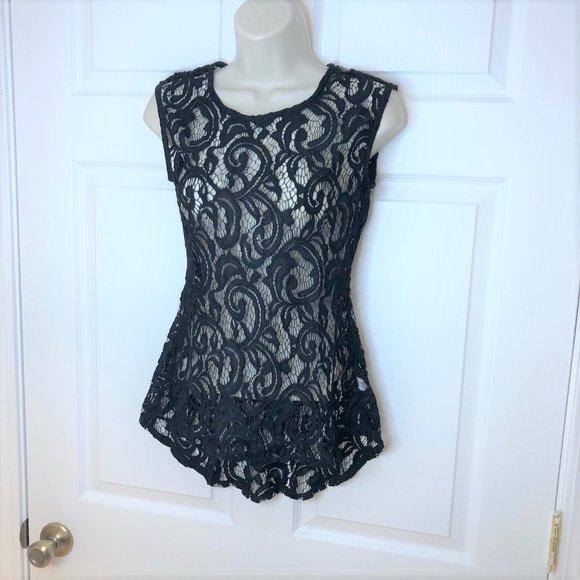 Studio Y Black Lace Tank w/Keyhole Button Closure S - Picture 1 of 7